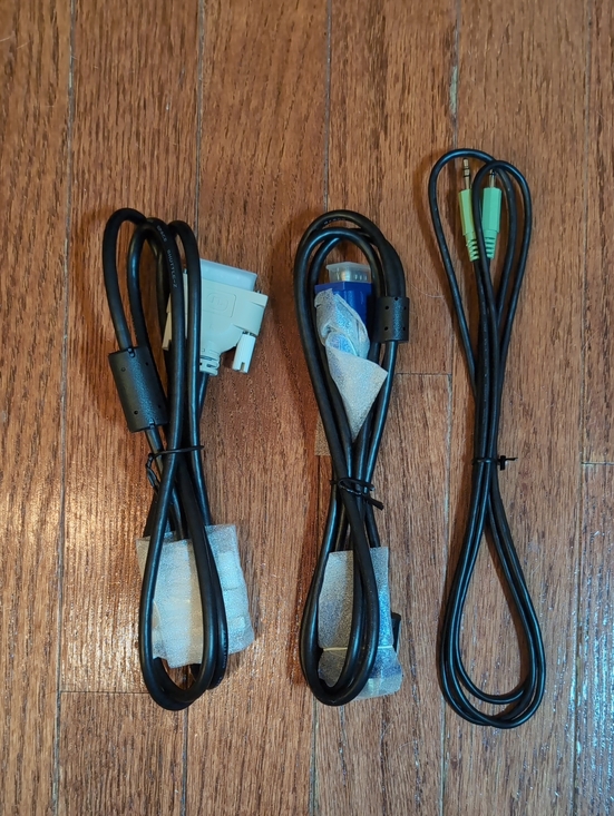 HP Other - Set of Computer AV Cables DVI VGA 3.5 Stereo Audio NEW